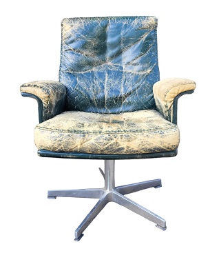 A      De Sede DS31 armchair